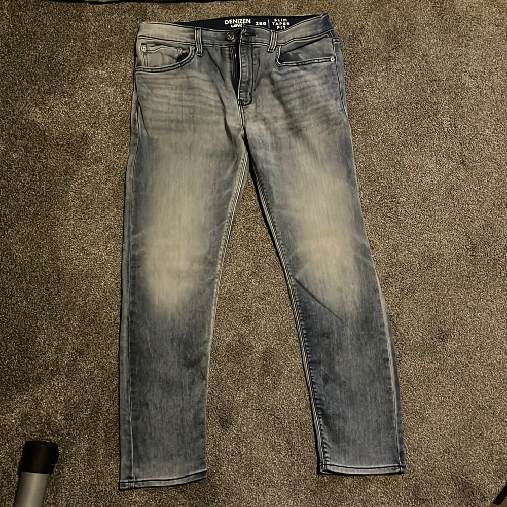 Men’s Levi’s Denizen slim taper fit 33/30